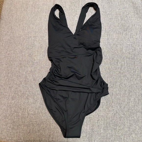 Island Goddess Soft Strap Over the Shoulder One Piece, Size 4 - Picture 7 of 8